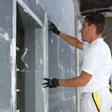 Оформяне на топлоизолация около прозорец Оформяне на топлоизолация около прозорец